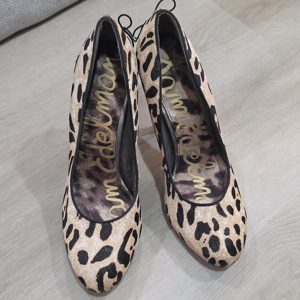 Leopard Print Women's Heels - Picture 5 of 17